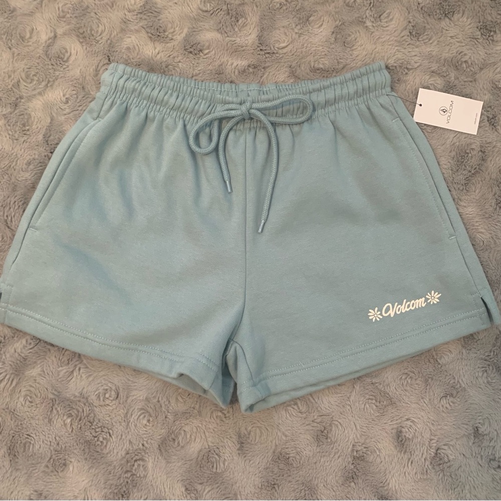 Volcom Just Chill Shorts - Size XS - New With Tags